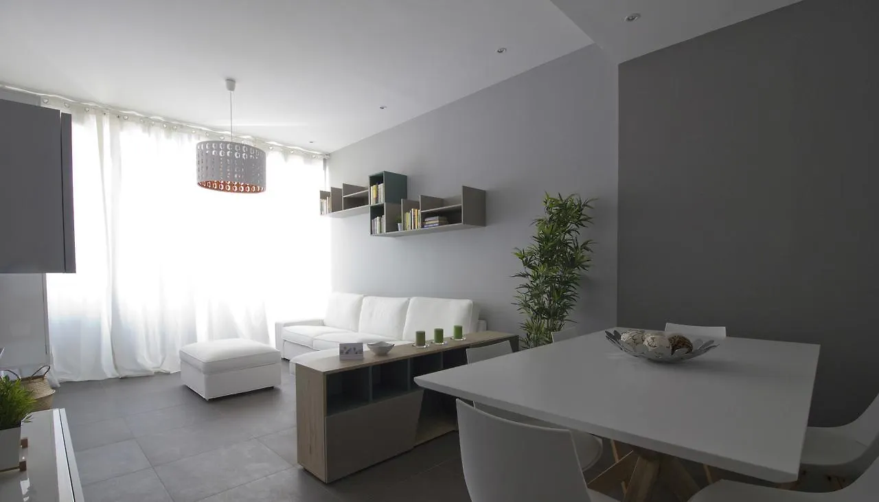 Italianway-Magenta 32 Trilocale Apartment Milan